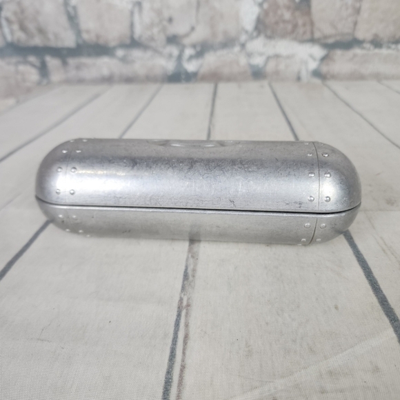 Vintage Oakley Aluminum Vault Sunglasses Case Only Submarine Torpedo - Picture 6 of 11